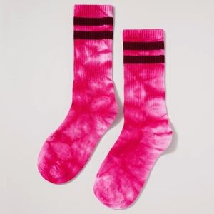NWT Hot Pink Tie Dye Sport Socks
